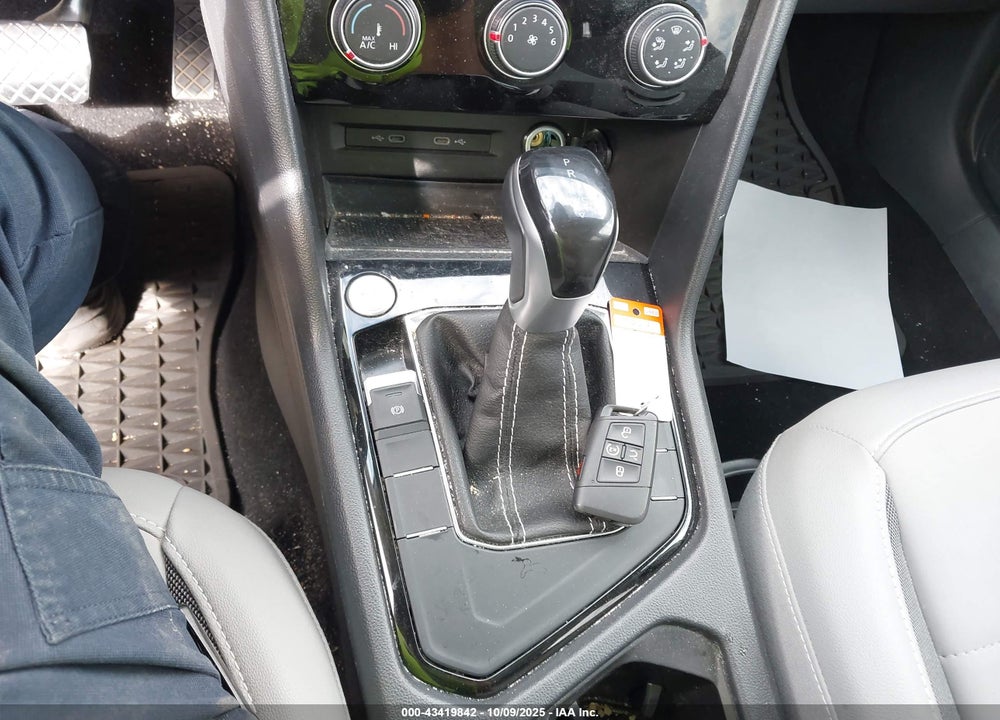 2023 VOLKSWAGEN TAOS 1.5T SE VIN: 3VVEX7B22PM327758