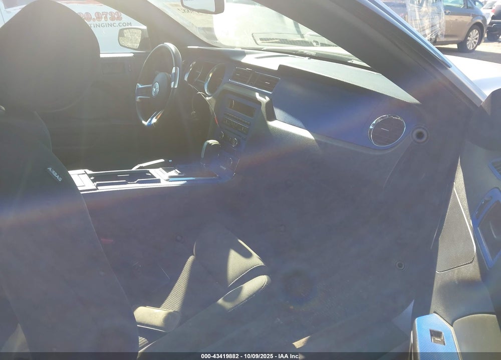 2014 FORD MUSTANG VIN: 1ZVBP8AM2E5311716