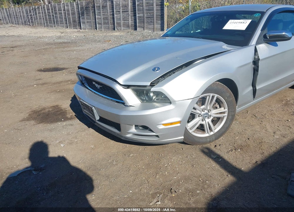 2014 FORD MUSTANG VIN: 1ZVBP8AM2E5311716