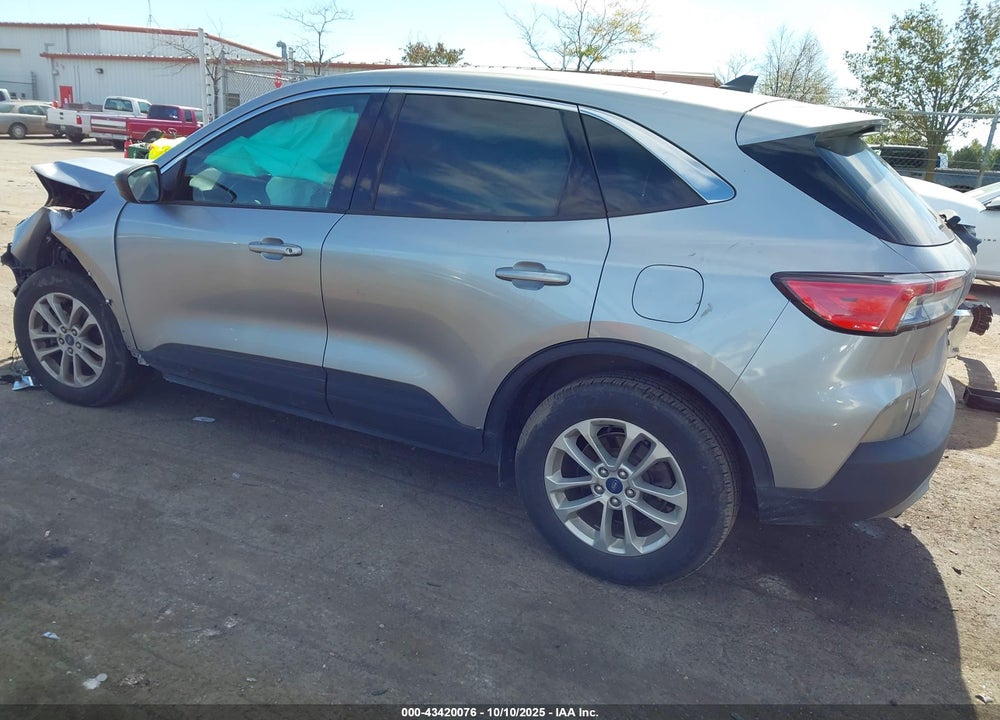 2022 FORD ESCAPE SE VIN: 1FMCU9G68NUB25422