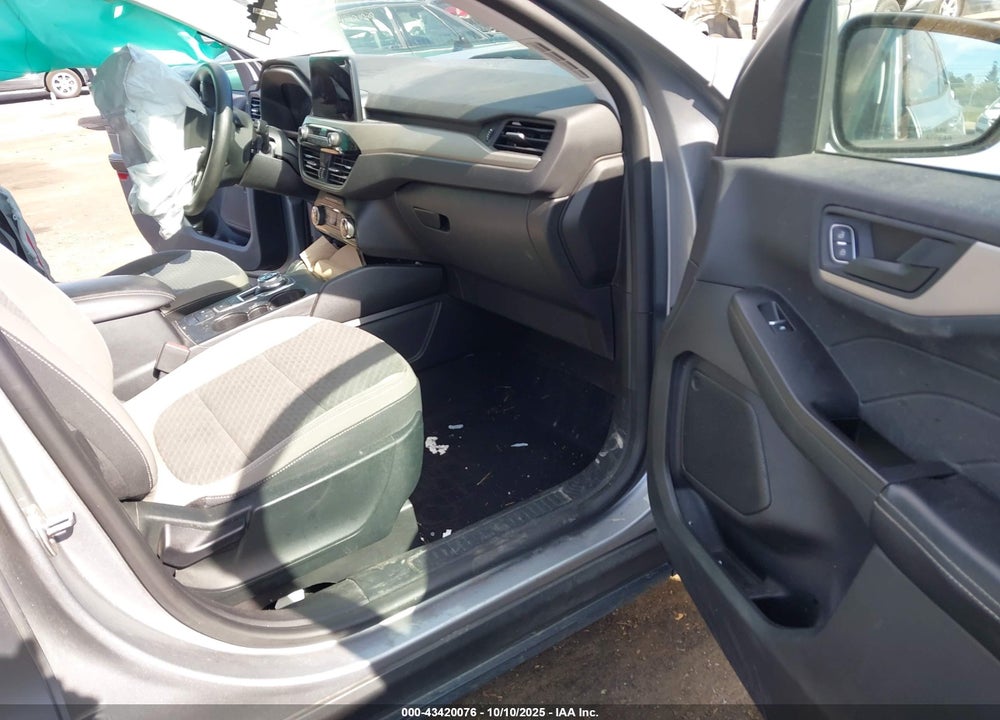 2022 FORD ESCAPE SE VIN: 1FMCU9G68NUB25422