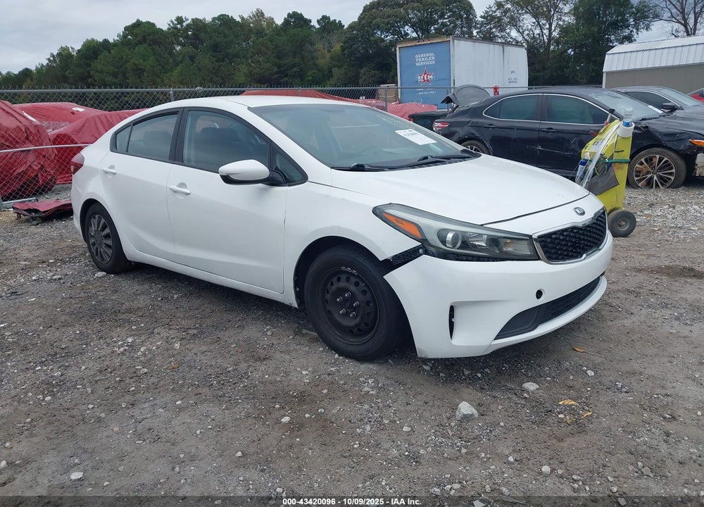 2017 KIA FORTE LX VIN: 3KPFK4A77HE094002