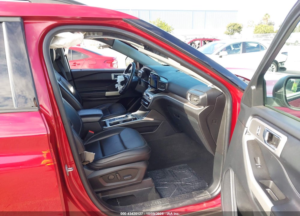 2022 FORD EXPLORER VIN: 1FMSK7DHXNGB42152