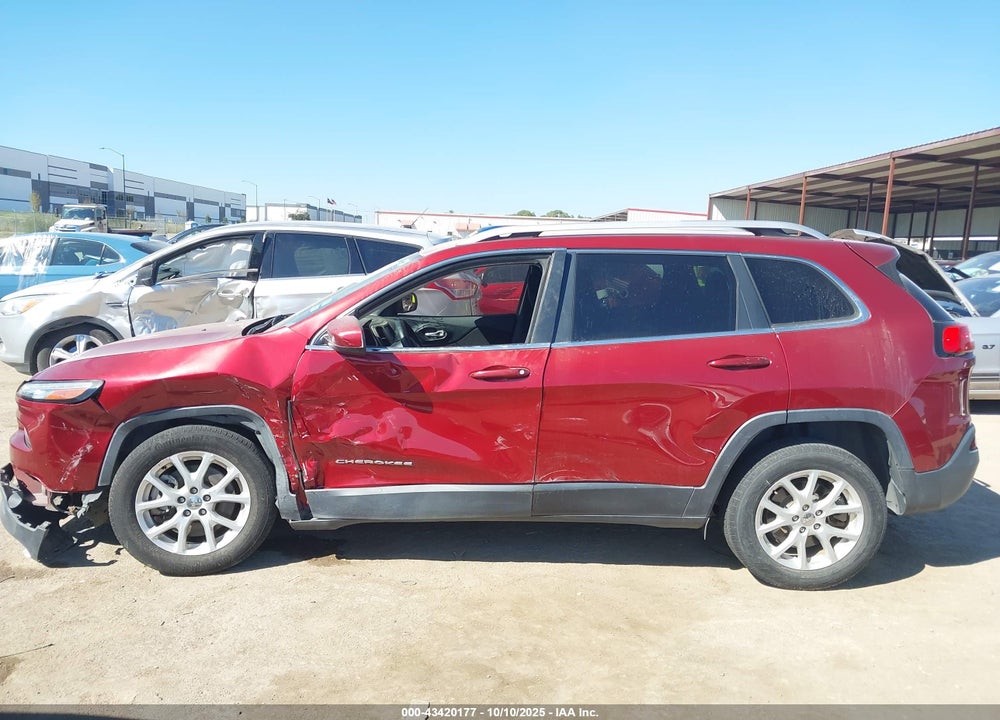 2016 JEEP CHEROKEE LATITUDE VIN: 1C4PJLCS3GW282460