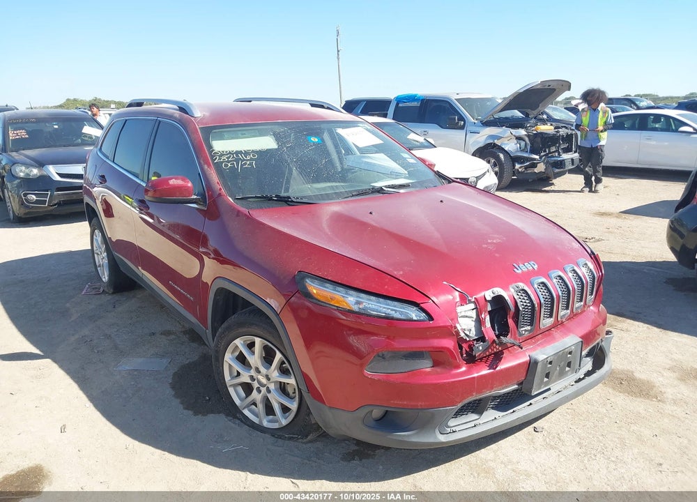 2016 JEEP CHEROKEE LATITUDE VIN: 1C4PJLCS3GW282460