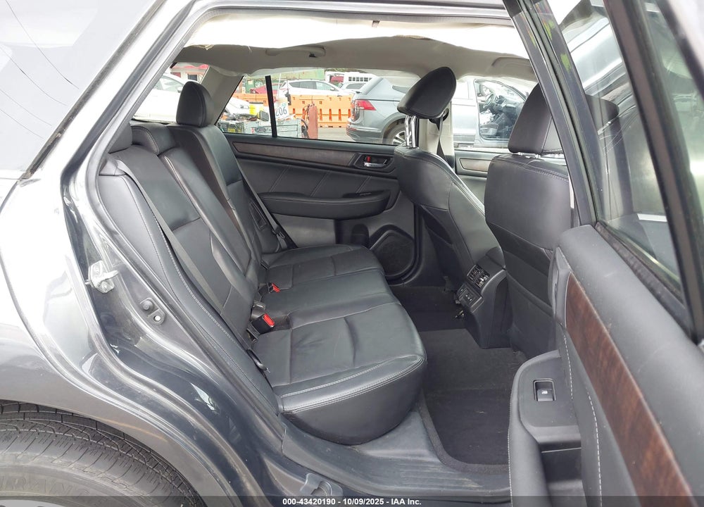 2019 SUBARU OUTBACK 3.6R LIMITED VIN: 4S4BSENC4K3351011