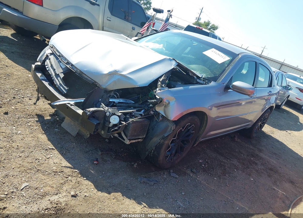 2014 CHRYSLER 200 TOURING VIN: 1C3CCBBB5EN194991