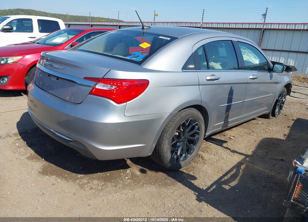 2014 CHRYSLER 200 TOURING VIN: 1C3CCBBB5EN194991