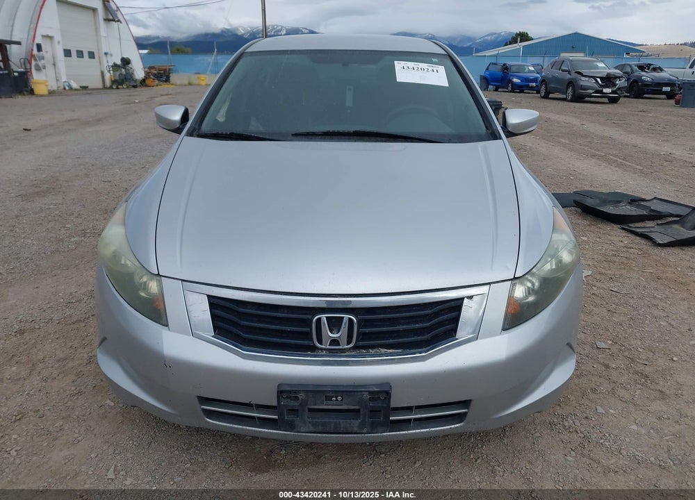 2010 HONDA ACCORD 2.4 LX VIN: 1HGCP2F31AA117105