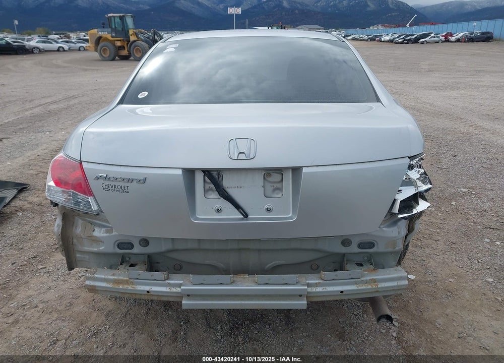 2010 HONDA ACCORD 2.4 LX VIN: 1HGCP2F31AA117105