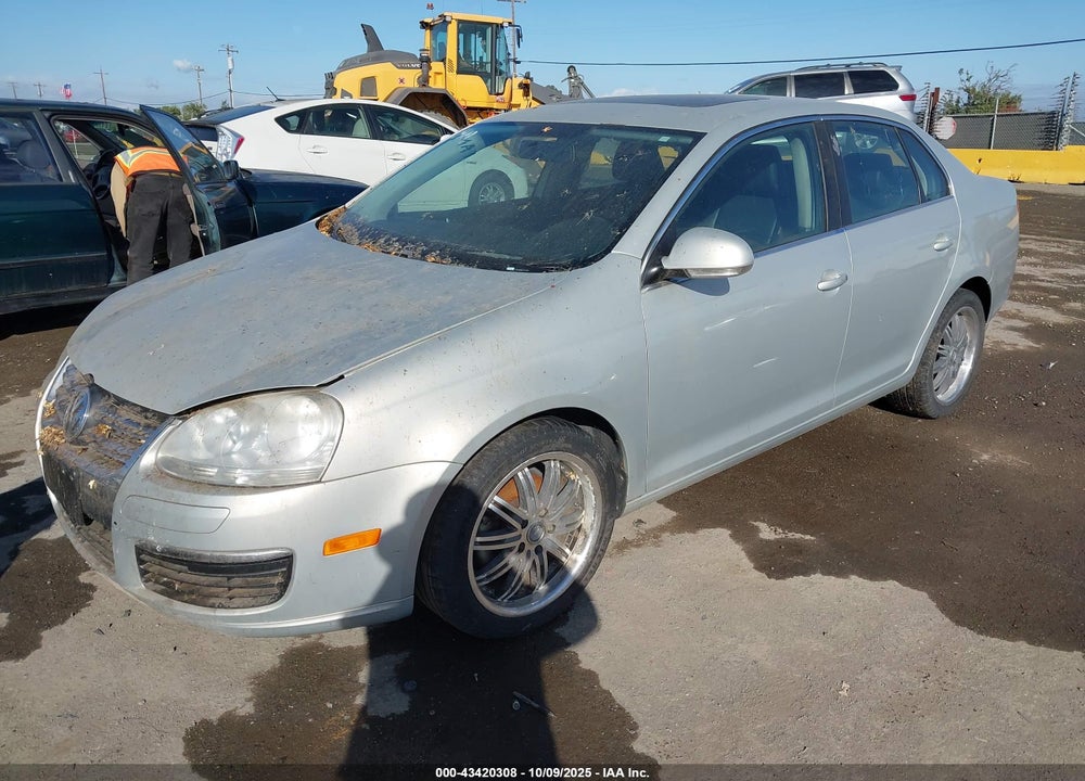 2010 VOLKSWAGEN JETTA VIN: 3VWRL7AJ6AM181583
