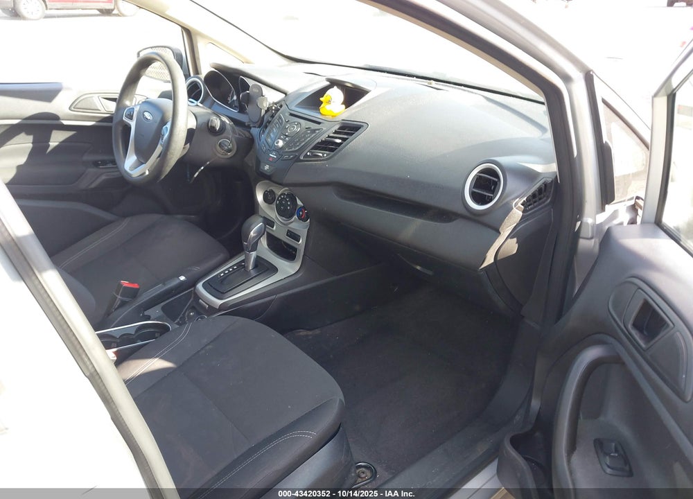 2018 FORD FIESTA VIN: 3FADP4EJ6JM122114