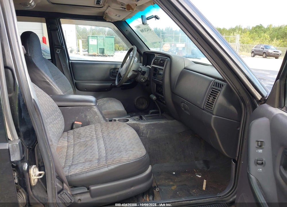 1999 JEEP CHEROKEE CLASSIC/SPORT VIN: 1J4FF68S0XL509171