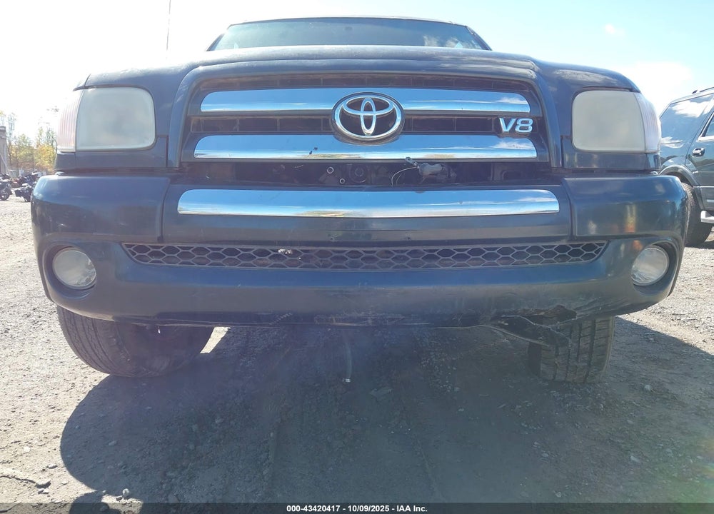 2005 TOYOTA TUNDRA SR5 V8 VIN: 5TBBT44185S466413