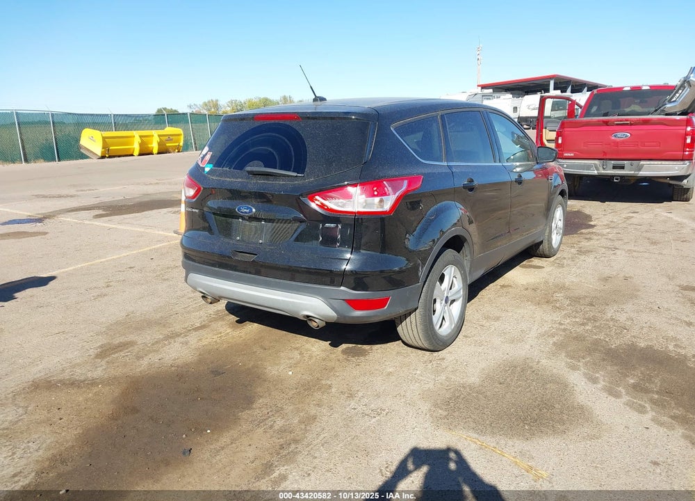 2016 FORD ESCAPE SE VIN: 1FMCU0G77GUA67827