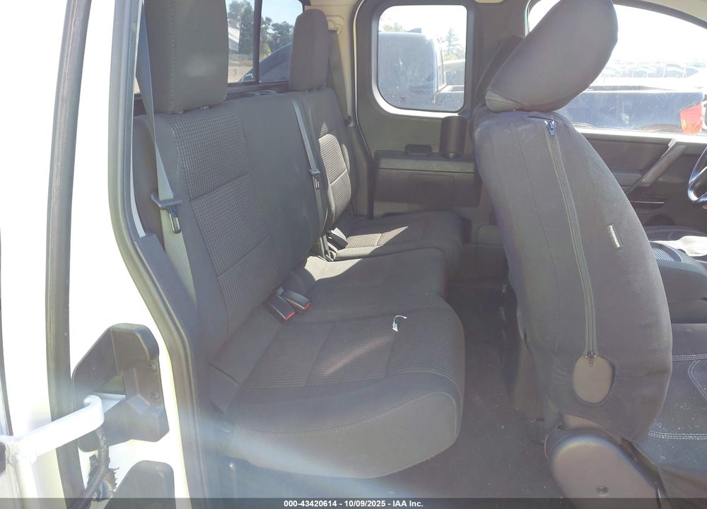 2014 NISSAN TITAN SV VIN: 1N6AA0CC2EN513362