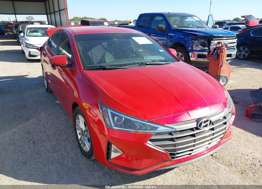 2020 HYUNDAI ELANTRA SEL VIN: 5NPD84LF6LH555267
