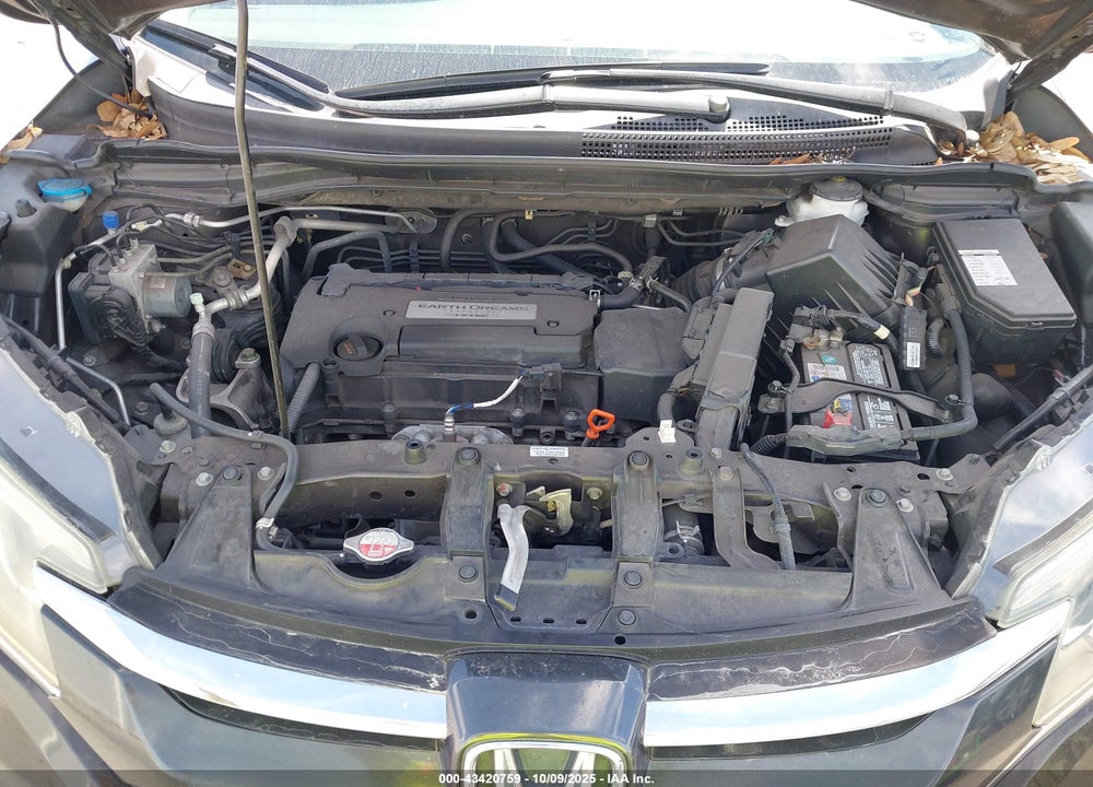 2015 HONDA CR-V LX VIN: 2HKRM3H39FH551339