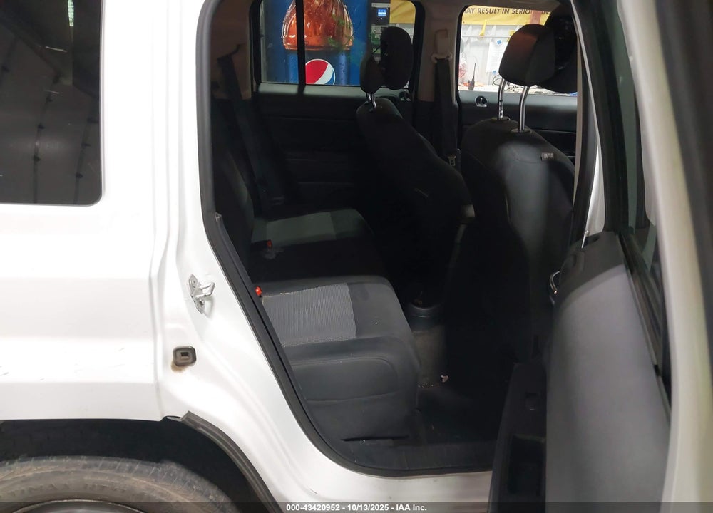2016 JEEP PATRIOT SPORT VIN: 1C4NJRBB5GD653349