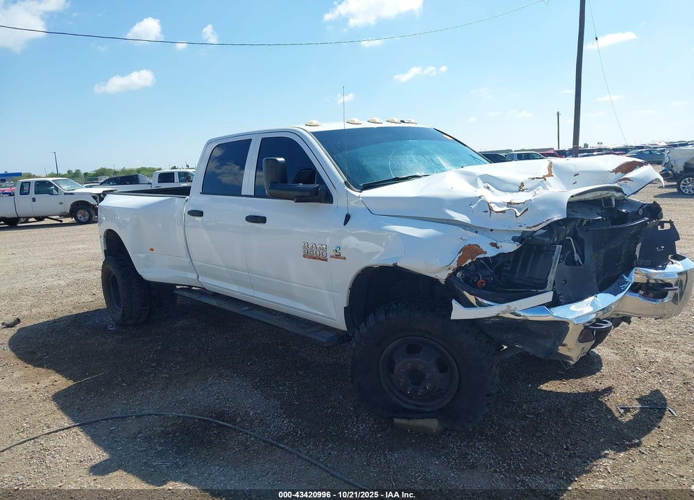 2016 RAM 3500 TRADESMAN VIN: 3C63RRGLXGG263729