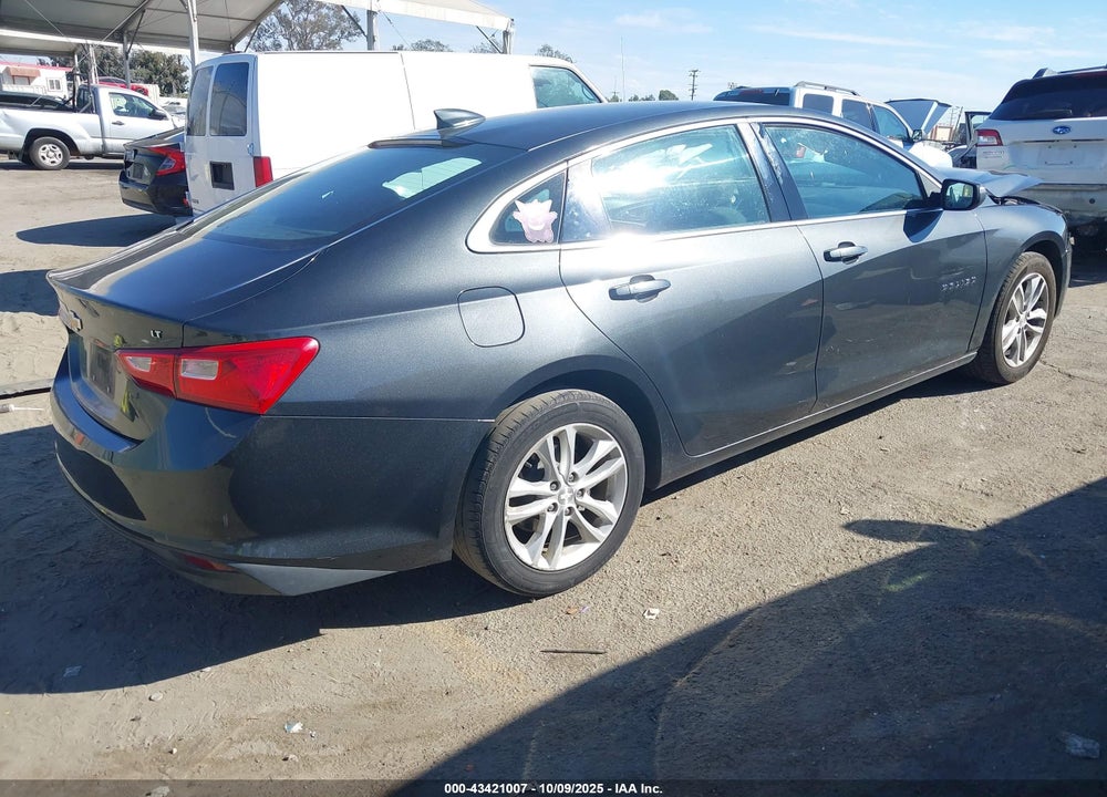 2018 CHEVROLET MALIBU LT VIN: 1G1ZD5ST9JF254975