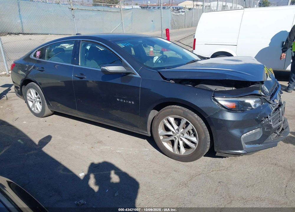2018 CHEVROLET MALIBU LT VIN: 1G1ZD5ST9JF254975