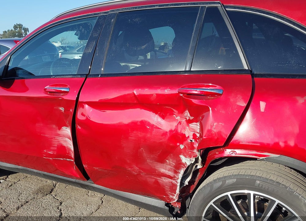 2019 MERCEDES-BENZ GLC 300 VIN: WDC0G4JB6KV121361