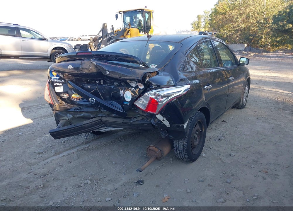 2015 NISSAN VERSA VIN: 3N1CN7AP2FL884654