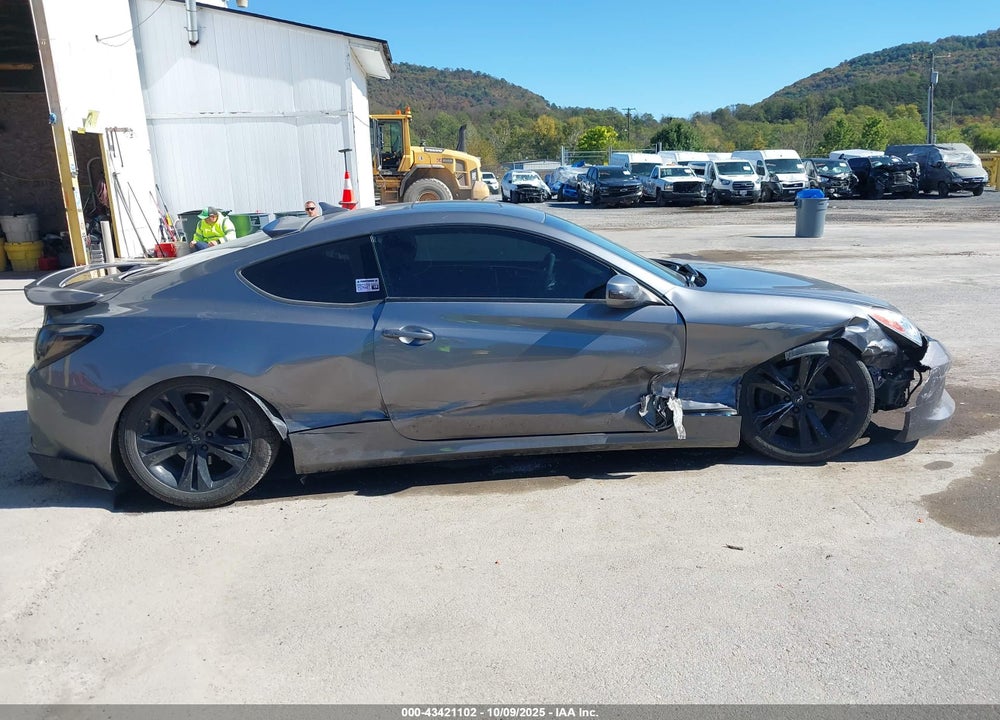 2012 HYUNDAI GENESIS VIN: KMHHU6KH6CU075744