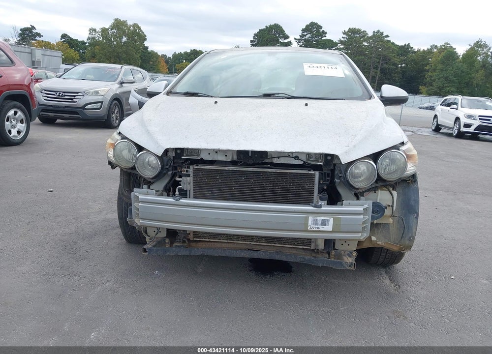 2014 CHEVROLET SONIC VIN: 1G1JC5SG3E4129135