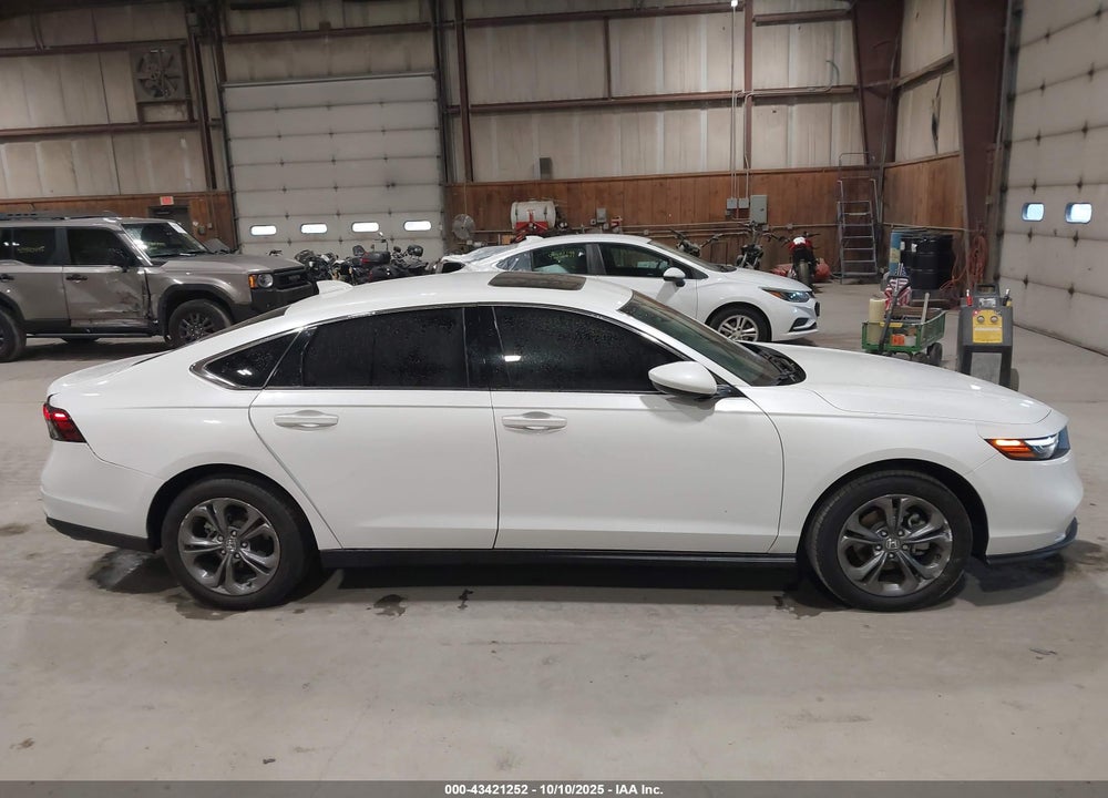 2024 HONDA ACCORD EX VIN: 1HGCY1F34RA065195
