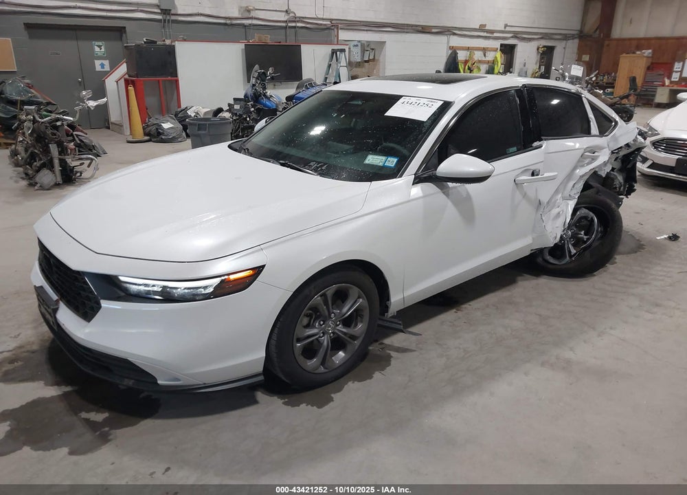 2024 HONDA ACCORD EX VIN: 1HGCY1F34RA065195