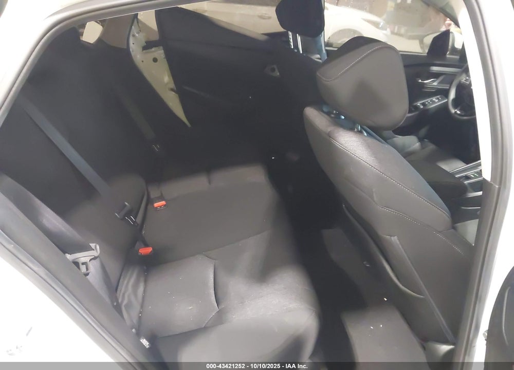 2024 HONDA ACCORD EX VIN: 1HGCY1F34RA065195