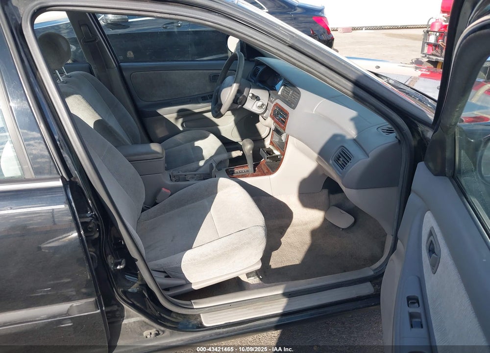 2001 NISSAN ALTIMA GXE VIN: 1N4DL01D11C148965