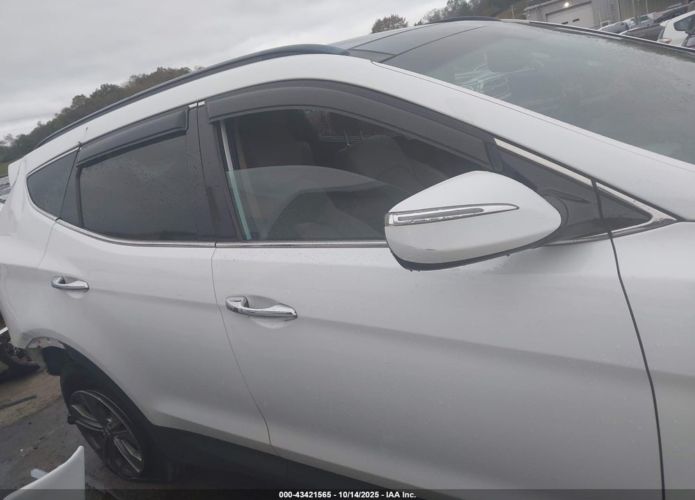 2014 HYUNDAI SANTA FE SPORT 2.4L VIN: 5XYZU3LB5EG225784