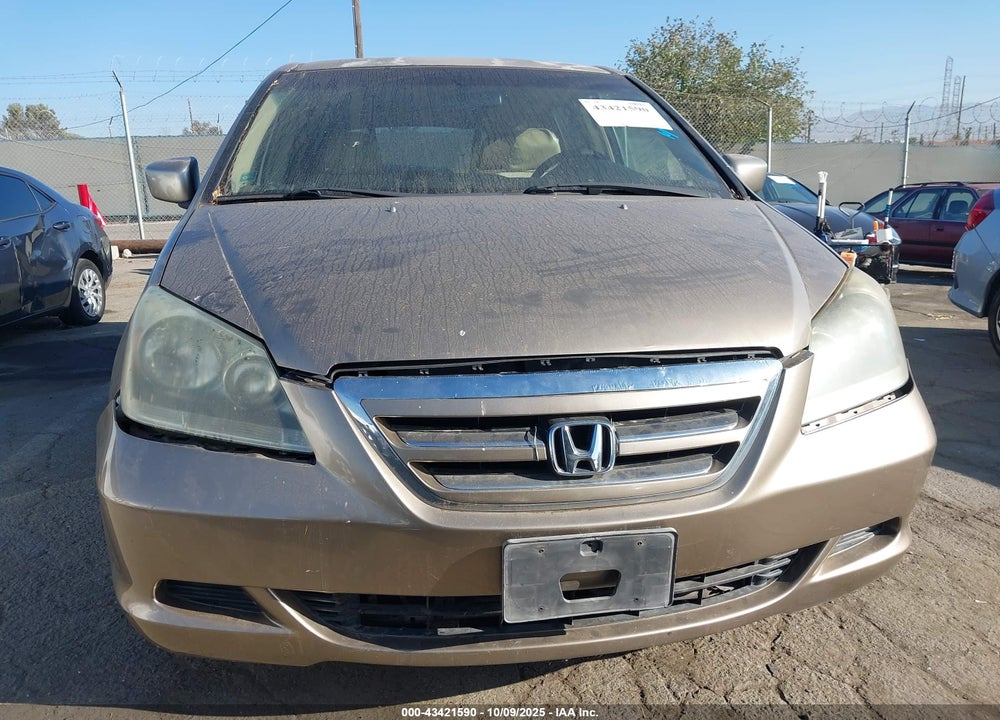 2005 HONDA ODYSSEY EX VIN: 5FNRL38425B012621
