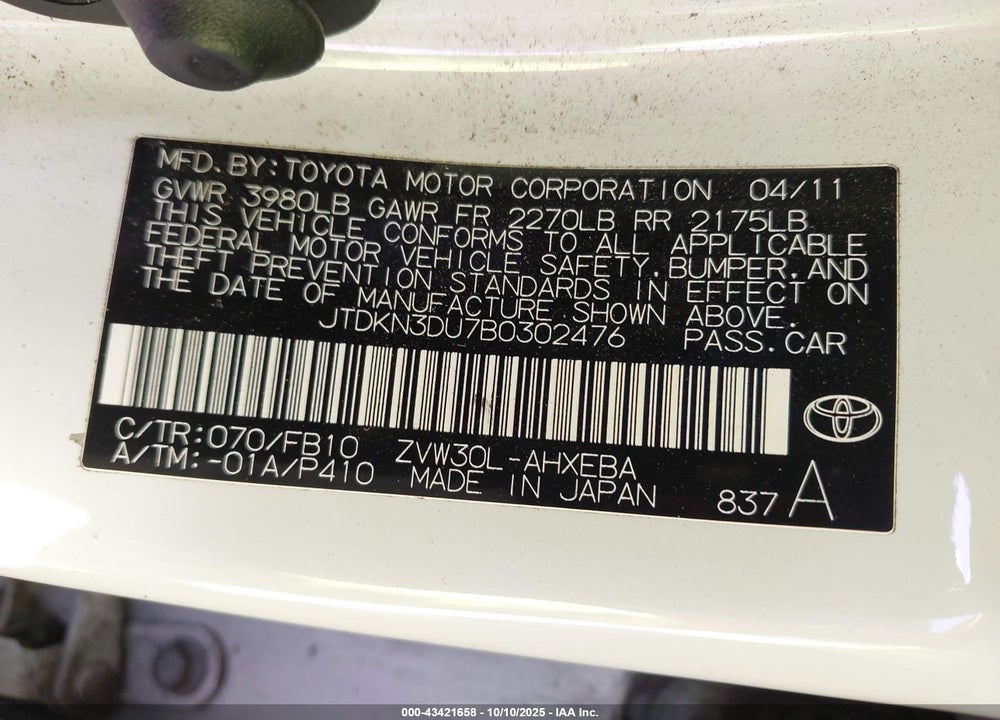 2011 TOYOTA PRIUS TWO VIN: JTDKN3DU7B0302476