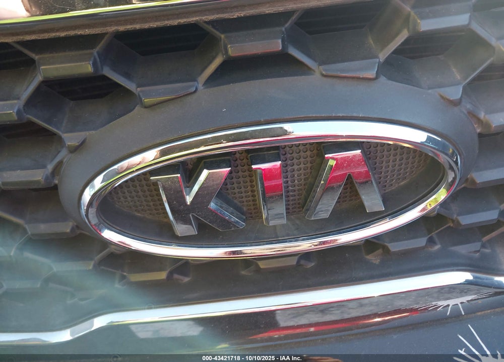 2012 KIA SORENTO VIN: 5XYKT4A6XCG266361