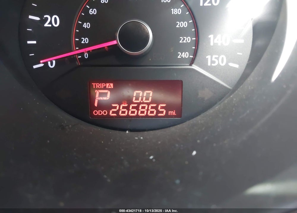 2012 KIA SORENTO VIN: 5XYKT4A6XCG266361