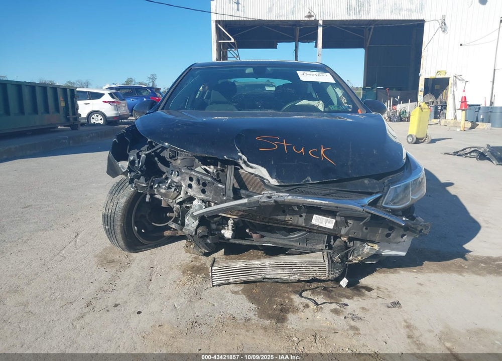 2019 CHEVROLET CRUZE LS VIN: 1G1BC5SM3K7152659