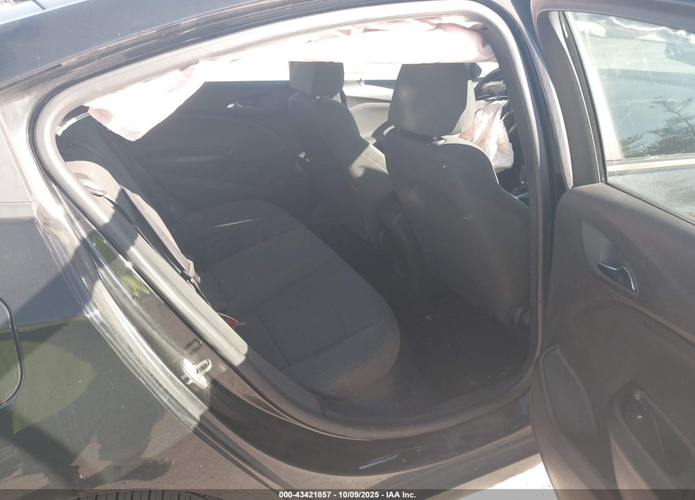 2019 CHEVROLET CRUZE LS VIN: 1G1BC5SM3K7152659