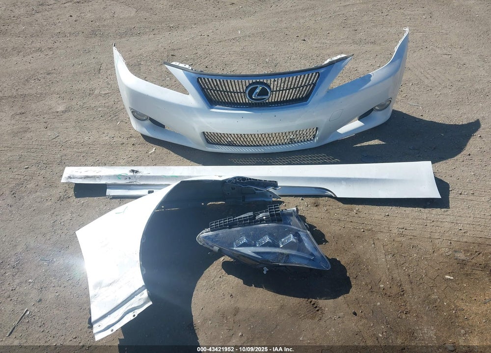 2010 LEXUS IS 350C VIN: JTHFE2C27A2501265