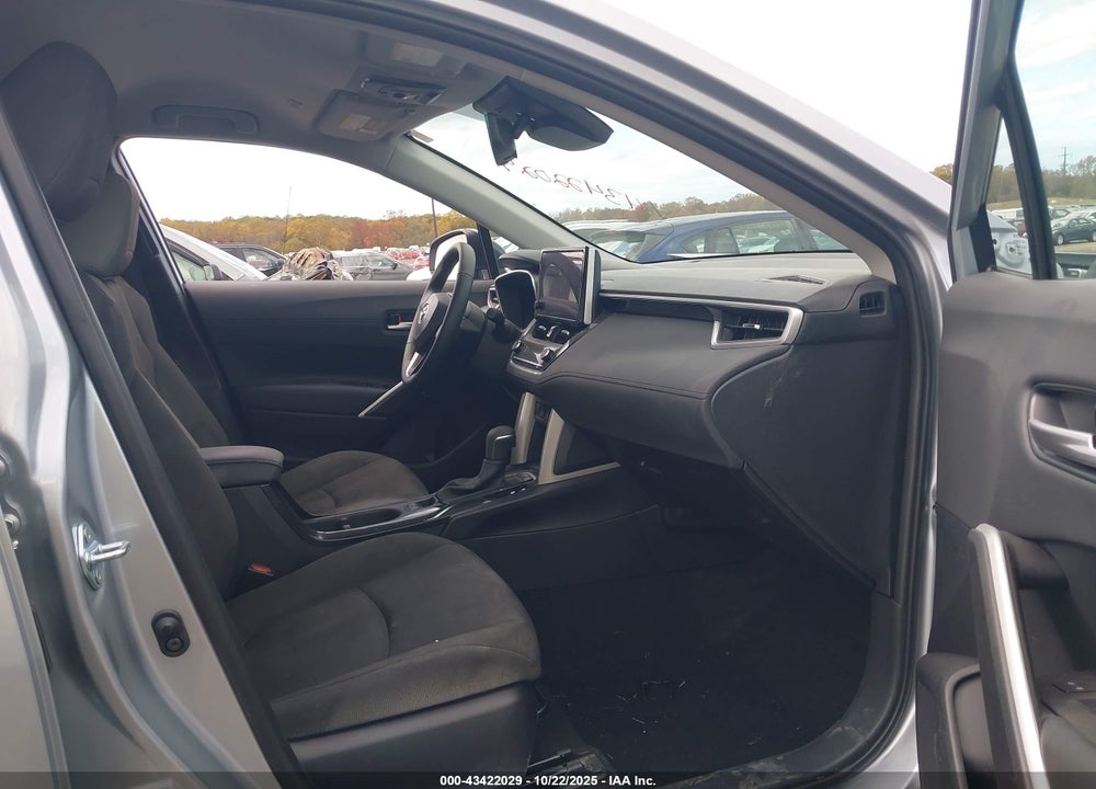 2025 TOYOTA COROLLA CROSS VIN: 7MUEAABG1SV127834