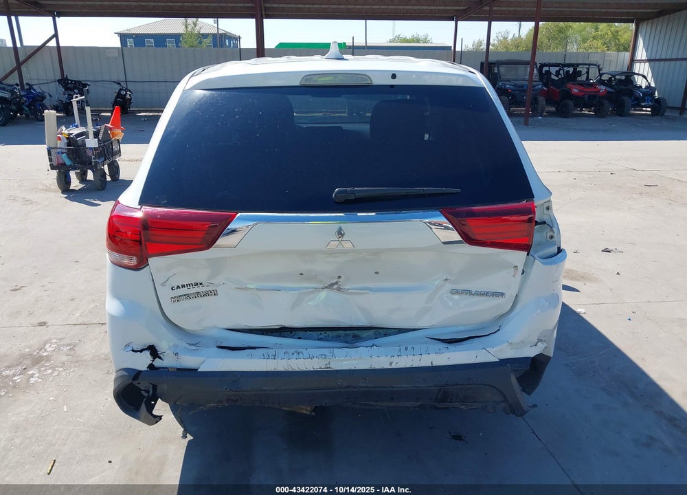 2018 MITSUBISHI OUTLANDER VIN: JA4AD2A38JZ059009