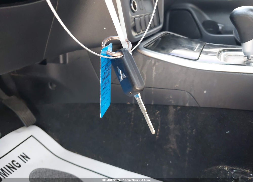 2018 MITSUBISHI OUTLANDER VIN: JA4AD2A38JZ059009