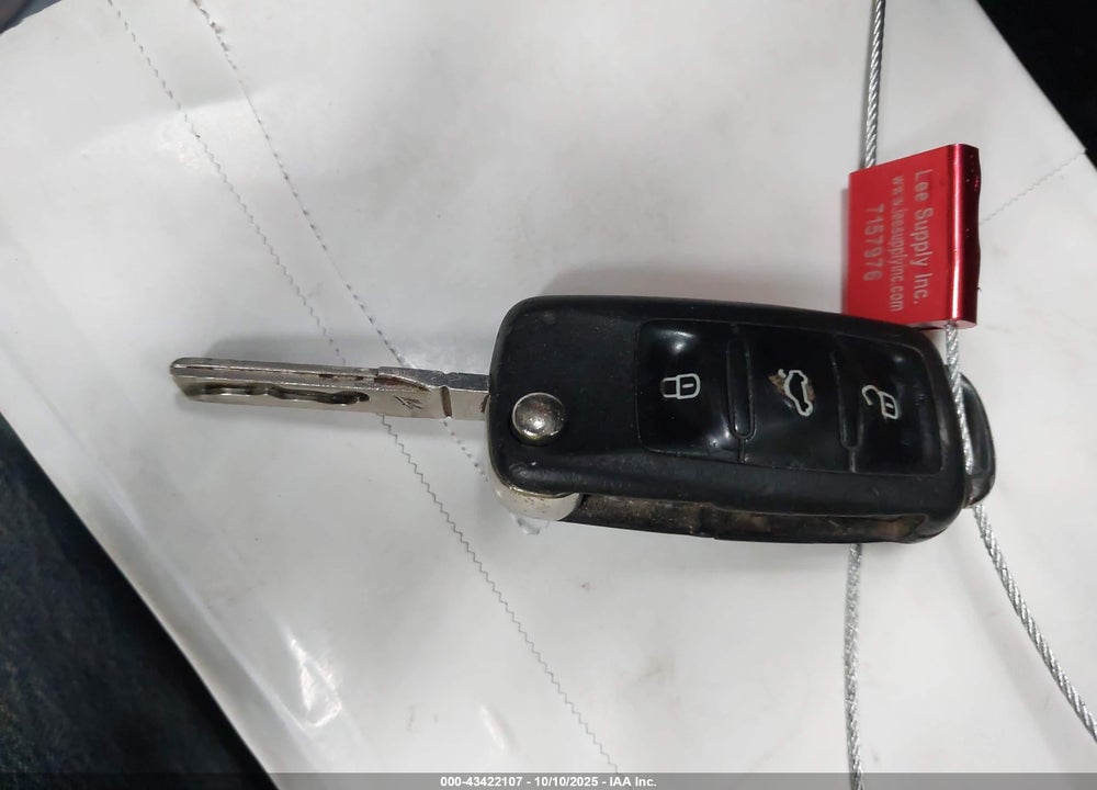 2011 VOLKSWAGEN JETTA 2.5L SE VIN: 3VWDX7AJ1BM306991
