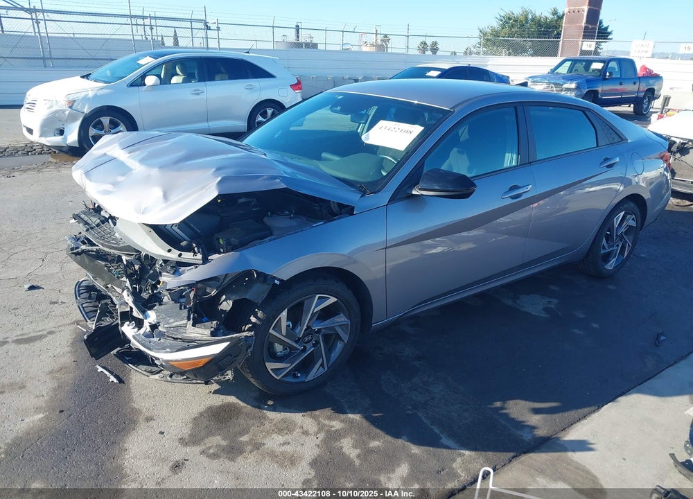 2025 HYUNDAI ELANTRA SEL SPORT VIN: KMHLM4DG4SU904652