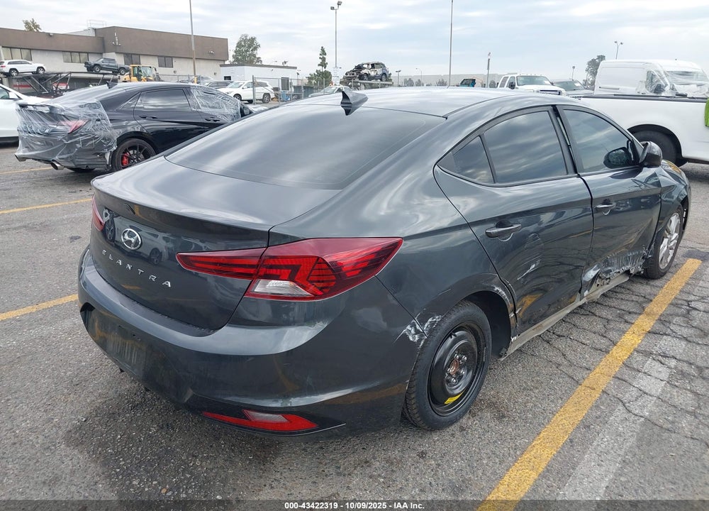 2020 HYUNDAI ELANTRA VIN: 5NPD84LF5LH571668
