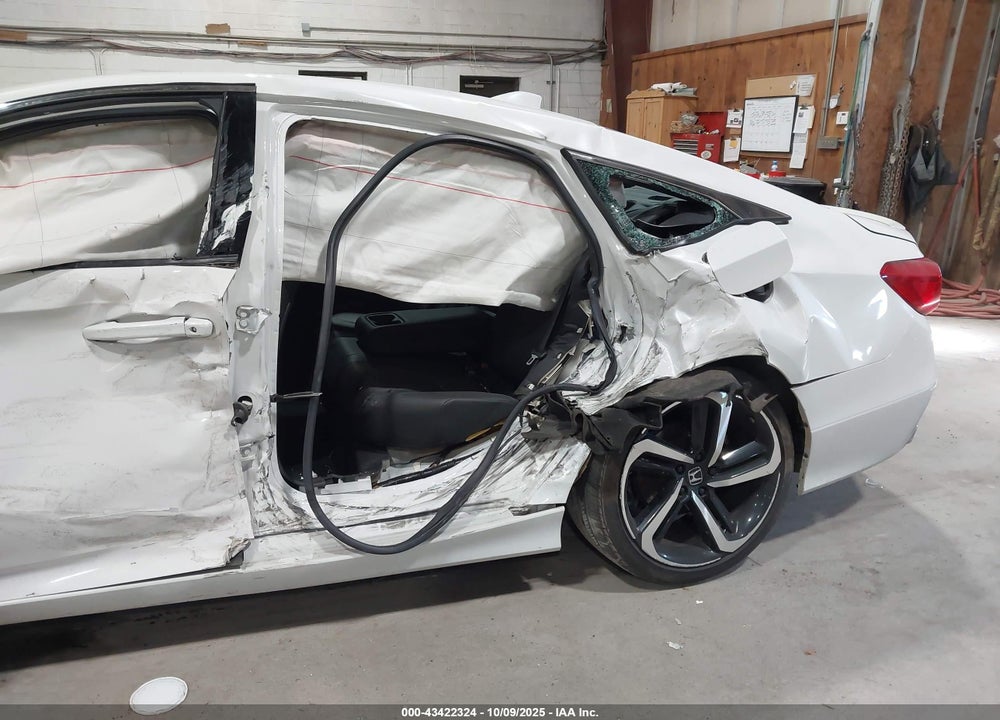 2020 HONDA ACCORD VIN: 1HGCV1F34LA043648