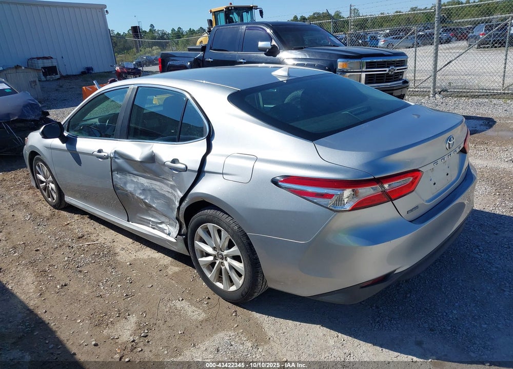 2019 TOYOTA CAMRY LE VIN: 4T1B11HK2KU856201